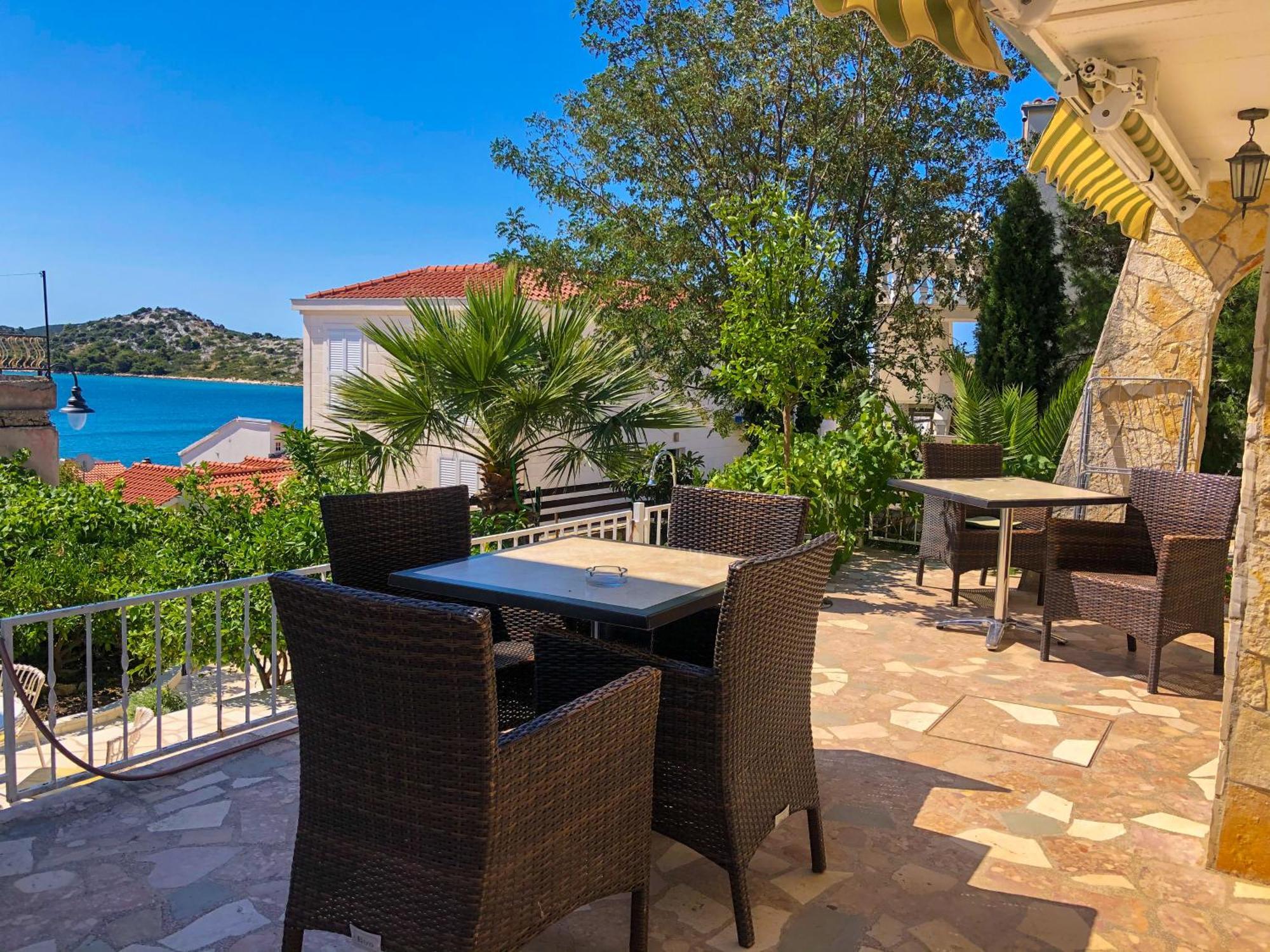 Apartment Sv.Nikole Tribalj Dış mekan fotoğraf